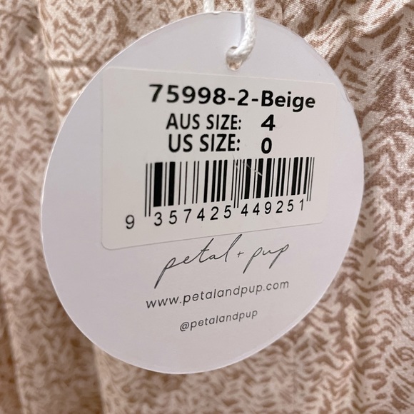 NWT Petal & Pup Selby Pants Beige Size 4 $50 (RRP $70) 🕊️💛 - Picture 4 of 5